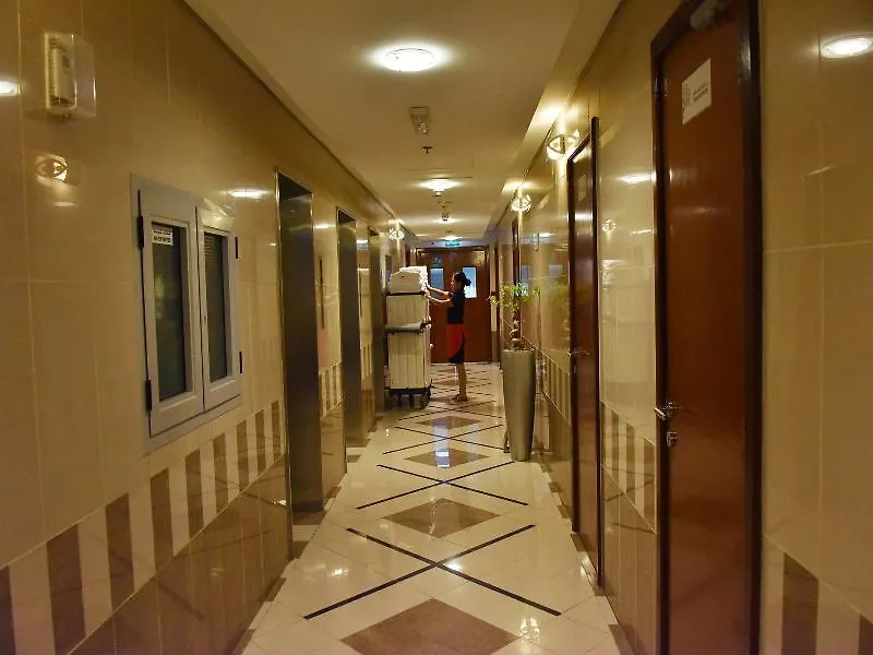 Jannah Place Abu Dhabi 3*,
